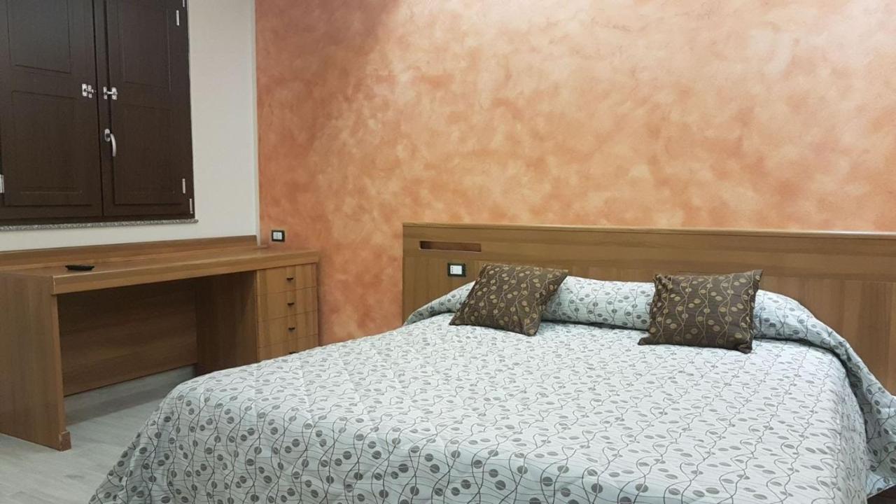 Hotel Caligiuri Decollatura Dış mekan fotoğraf